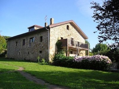 Landhaus (Ampuero), Kapazität 19 Personen