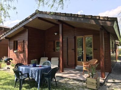 Chalet 39m² dans un camping à Doussard, accès direct au Lac D'annecy.