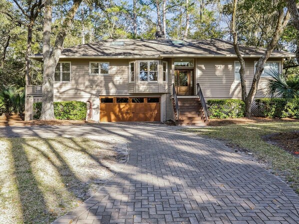 18 Wagon Road in Sea Pines