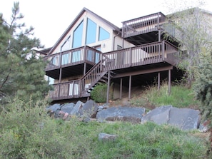 6 large decks with mountain view totaling over 1800 sqft