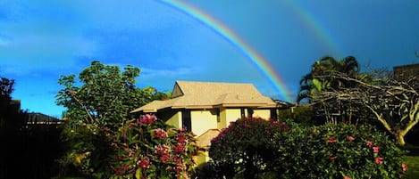 Hanalei Bay Villa 23  with rainbow 