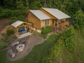 Sunset Ridge Cabin - view 2