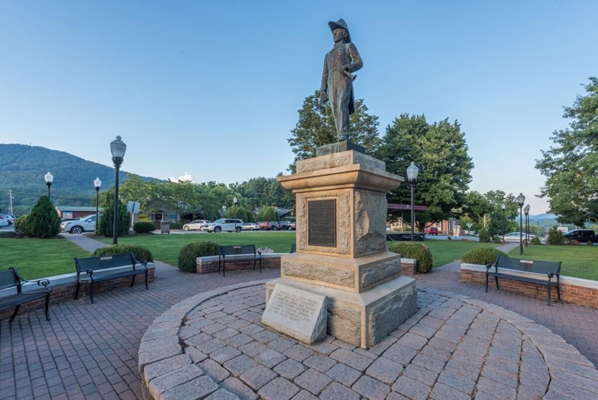 Main Image