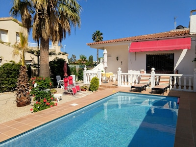 Casa de vacaciones con piscina privada en la Costa Dorada / España ~ 2020 gratis ~