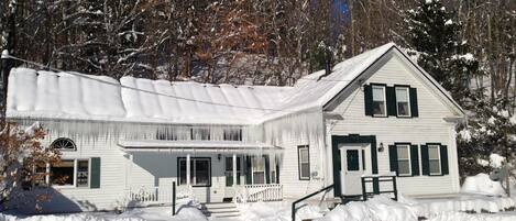  Fresh Powder and Bluebird skies.....Main Section of a two family farmhouse (Door on Right) - Private and Cozy - Close to Mt Snow and Strattion Mountains