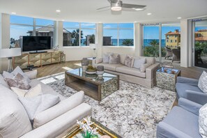 Viridian Residences 201 - Seagrove Beach - Living Area