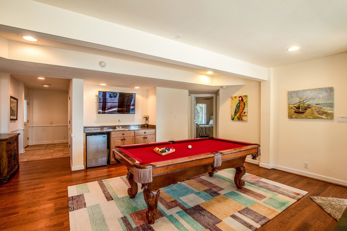 Gorgeous Sound & Sunset Views. Private Pool.