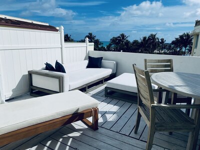 Oceanfront Oceanview luxury south beach Penthouse with a terrace 