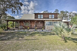 Home Exterior | Front | Steps to Enter | Covered Porch