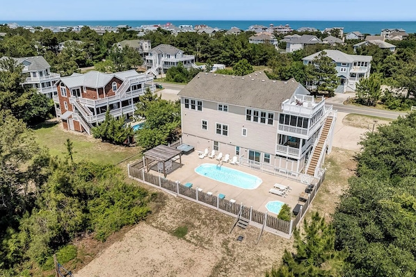 Back Aerial of Summer Breeze