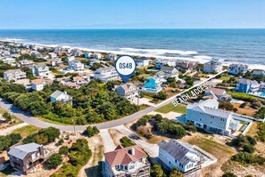 Pelican Pointe Distance to the Beach