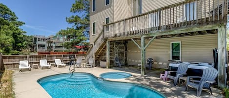 Private Pool Area