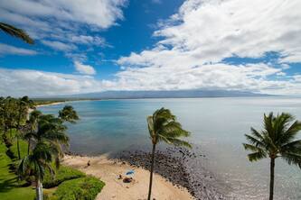 Panoramic ocean view condo at Maalaea Bay