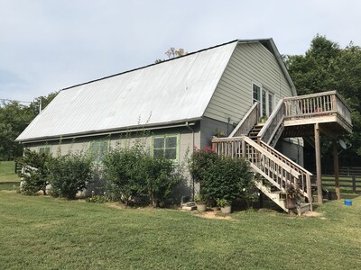 Leipers Fork  Barn Loft