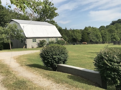 Leipers Fork  Barn Loft