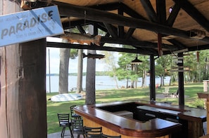 lakeside bar!
its AWESOME
featured on discovery channel "epic bar builds"