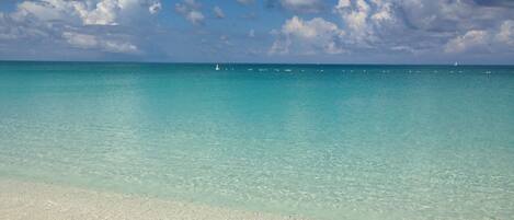 Welcome to the "front yard" - our beach in front of Villa Renaissance!
