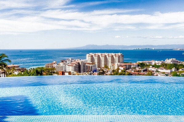 Casa Yvonneka Villa in Puerto Vallarta - Sea View