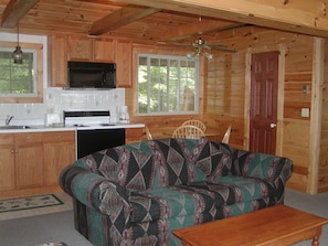 kitchen/dining rm