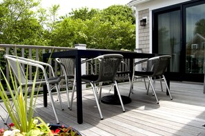 Outdoor Dining Area