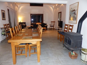 Lounge / Dining Room