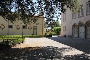 Villa courtyard