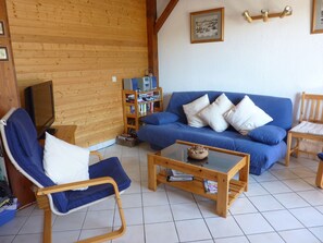 Lounge area