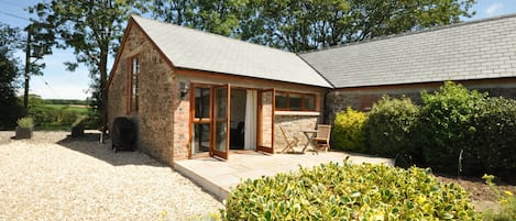 Entrance & protected suntrap courtyard