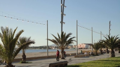 panoramic view, central, beach front