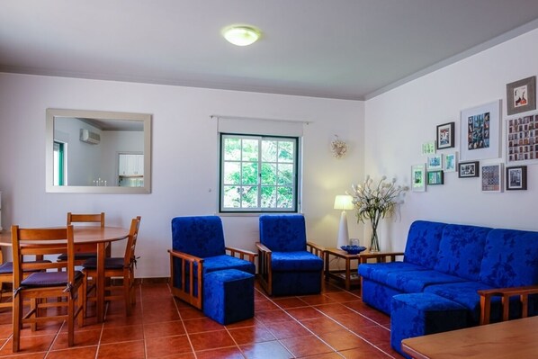 Lounge and Dining Area