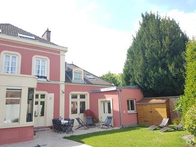 Encantadora casa de 240 m2 - 10 personas - Troyes + Garaje + estacionamiento 