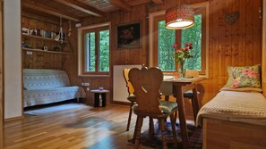 dinning room with sofa bed