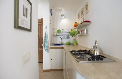 HOLIDAYS IN ALGHERO - Hospitality Card (Cod. IUN P0350)