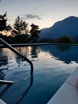5-sunset bathing
