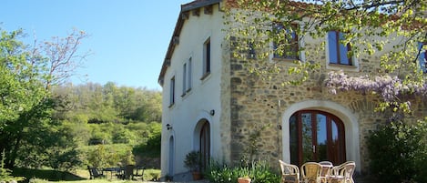 Maison Marsanne en printemps