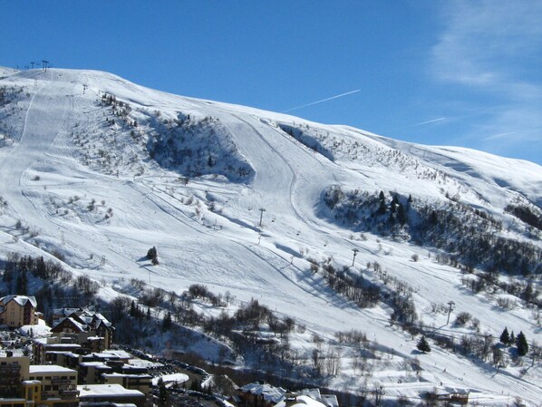 Snow and ski sports