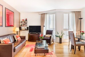 Airy full height windows for plenty of light.