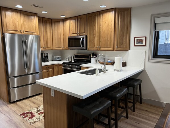 New Quartz Countertops
All New Appliances