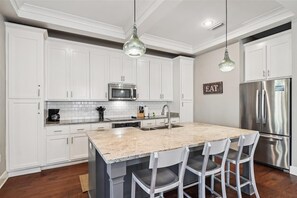 Updated Kitchen! Three Bar Stools