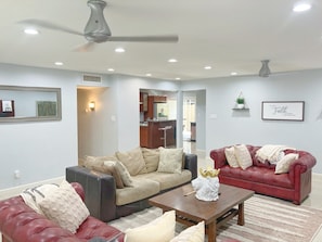 Living Room Scottsdale 4 bedroom townhome house