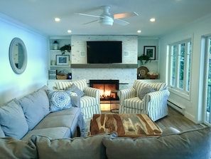 Main living room with fireplace