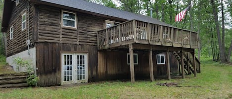 Front View of Cabin