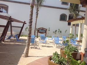 Heaven Beach Bar serves drinks and beachside/poolside food