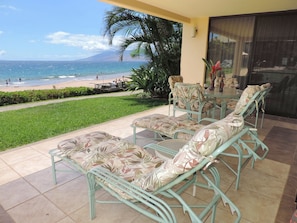 Previous patio set, now replaced with new. Same amazing Beachfront view.