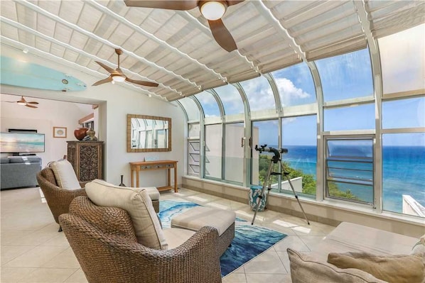 Open spaces combine with sweeping ocean views.