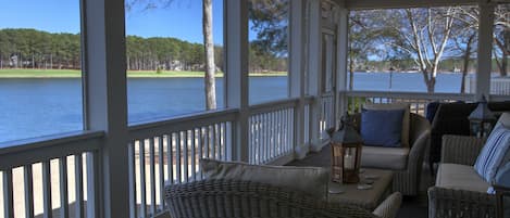 Screened Porch Offers Panoramic Lake and Golf Views