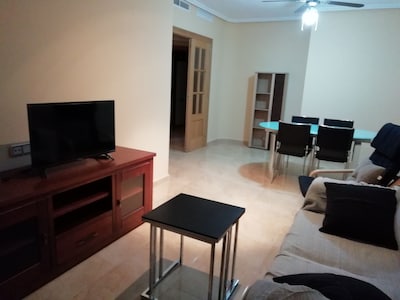 APARTAMENTO MENINAS. 1B