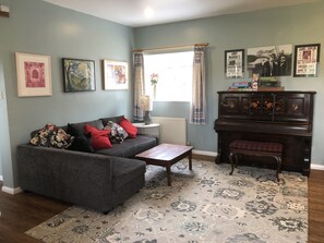 Sitting room area
