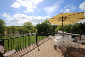 Back Porch with Grill and dinning area