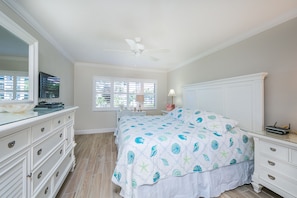 2-206 Master Bedroom